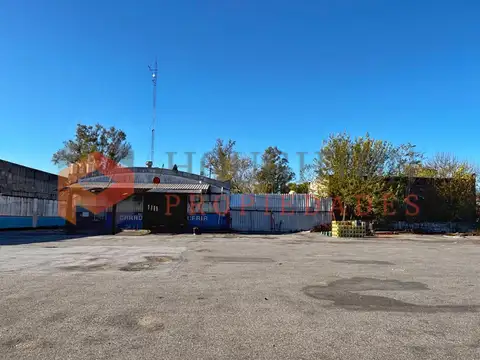 Local en Venta 30 años