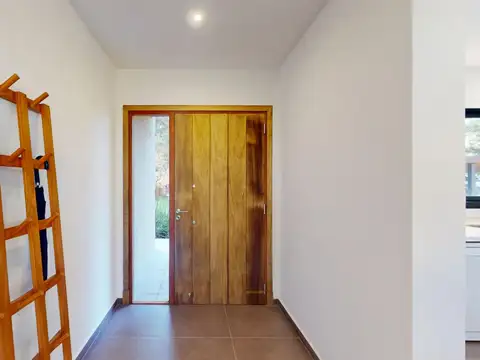 Casa en Alquiler Temporal con 1 cochera