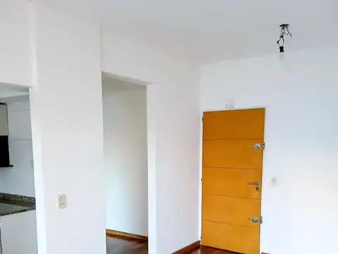 Hortiguera 700 , Piso 8