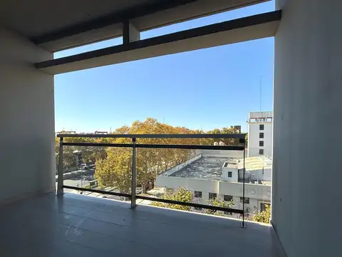 Mayor Arturo Luisoni 2500, Piso 5