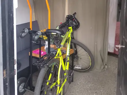 Depto Tipo Casa en Alquiler en Mataderos, $ 400.000