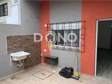 Casa en Venta en Bernal Oeste, USD 50.000