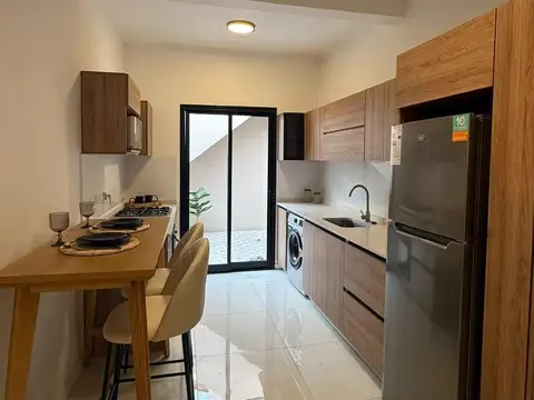 Depto Tipo Casa en Venta al Este