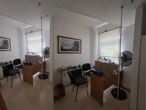 Oficina en Alquiler en Centro, $ 1.400.000