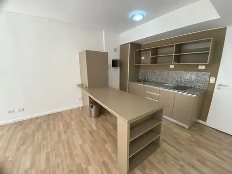 Departamento en Alquiler con 1 cocheras