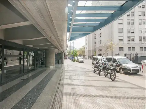 Oficina en Venta al Este