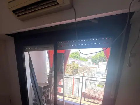 Departamento en Alquiler en Floresta, $ 500.000