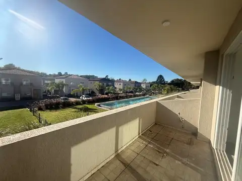 VENTA DEPARTAMENTO 2 DORMITORIOS CON BALCON , SARAVI 2040