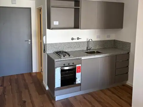 Departamento en Alquiler en Flores, $ 550.000