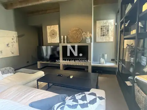 Casa 5 ambientes con 6 baños