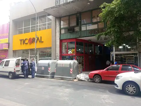 Oficina en Venta 70 años
