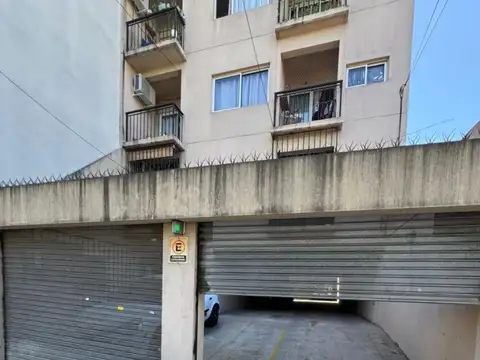 Cochera - Venta - Argentina, Tres de Febrero - Rauch 2014
