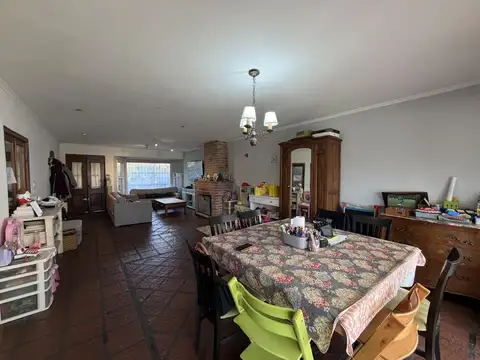 Casa en Alquiler de 3 dormitorios