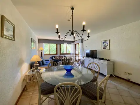 Hermoso apto. en zona tranquila.