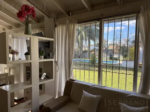 Casa en Venta con 4 cocheras