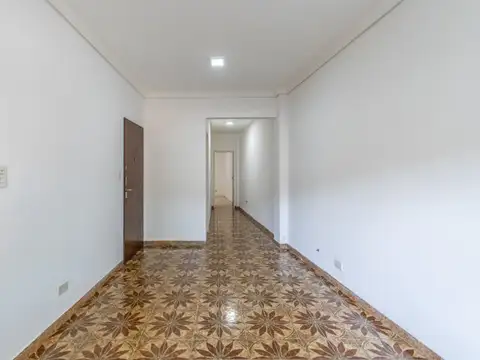 PH CON PATIO · FRENTE · APTO CRÉDITO · ALCARAZ AL 6000