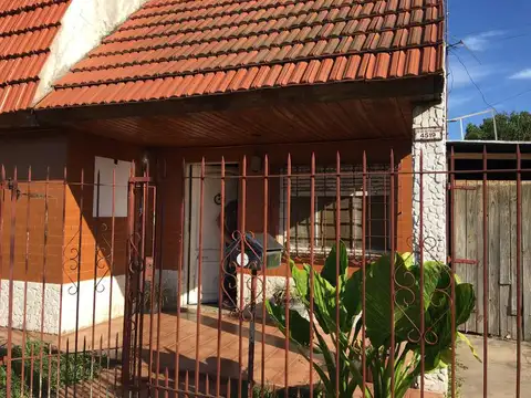 Casa en Venta en Temperley, USD 110.000