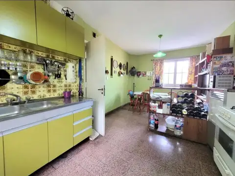 DEPARTAMENTO TIPO CASA CON QUINCHO Y TERRAZA
