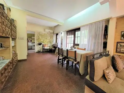 Depto Tipo Casa en Venta de 4 ambientes