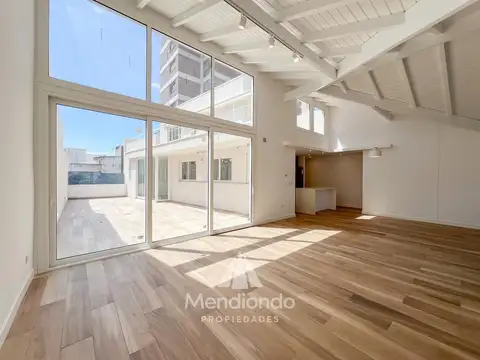 Casa 4 amb. con cochera cubierta en PH a ESTRENAR en Lomas De Stella Maris