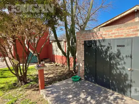 VENTA - Casa en Los Molles - a metros del ingreso