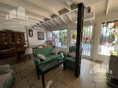 VENTA CASA CINCO AMBIENTES RAMOS MEJIA SUR