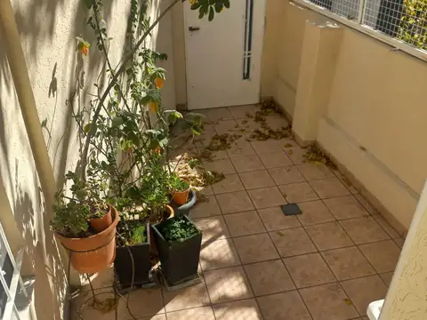 Pasaje Duarte 4900, Piso 1