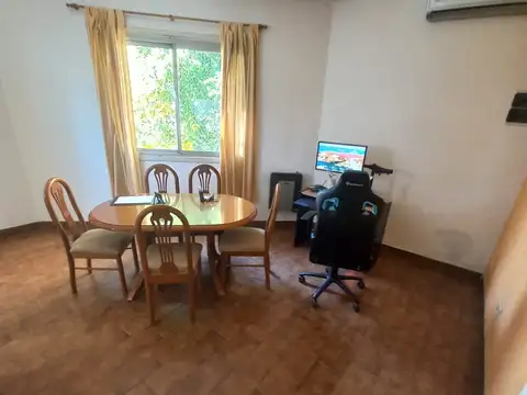 Depto Tipo Casa en Venta en Villa Pueyrredon, USD 149.000