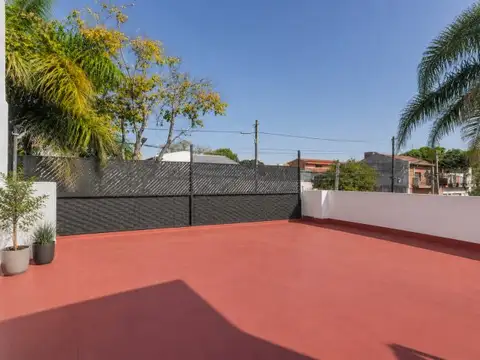 Depto Tipo Casa en Venta en Carapachay, USD 135.000