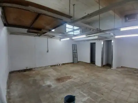 LOCAL/DEPOSITO ALQUILER COMERCIAL FLORESTA