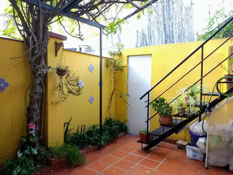 Depto Tipo Casa en Venta de Monoambiente