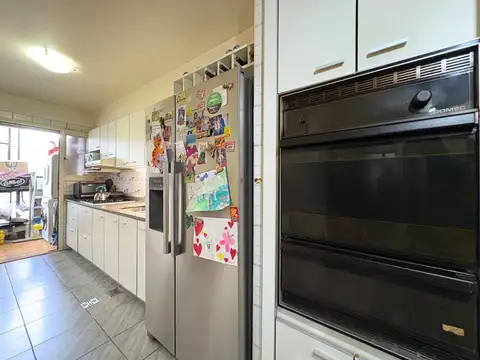 Departamento 4 ambientes con 2 baños
