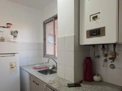 MONOAMBIENTE NUEVA CORDOBA COCINA SEPARADA AMPLIO LUMINOSO