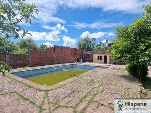 Einstein, entre El Cano y Liniers al 4200