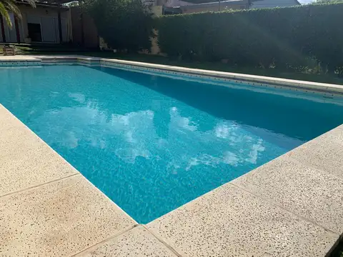 Casa en Venta en City Bell [Cod: ]