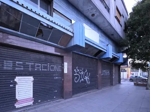 Local en Alquiler en Valentin Alsina, $ 1.600.000