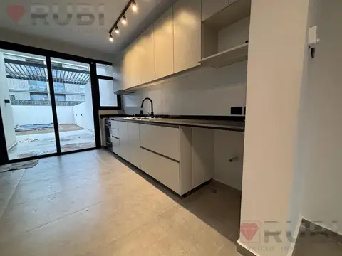 Depto Tipo Casa 3 ambientes con 2 baños