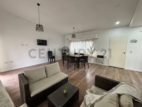 San Sebastián Sur 3100, Piso 0