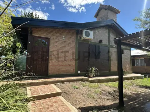 Casa en Venta con 4 cocheras