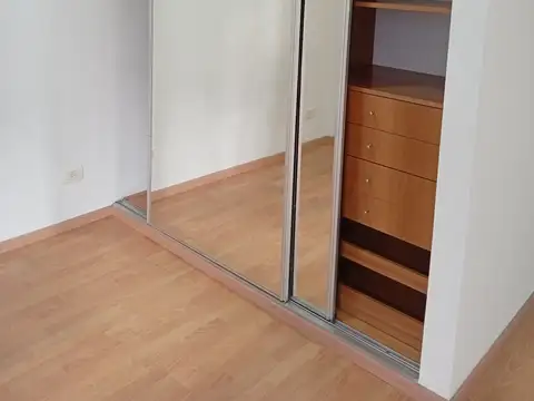 Departamento en Alquiler en Balvanera, $ 750.000