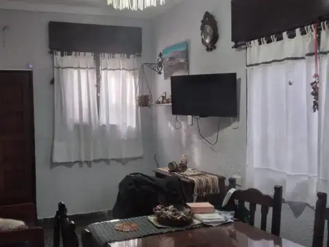 ph, lomas de zamora, fondo, venta, casa, jardin, banfield, permuta