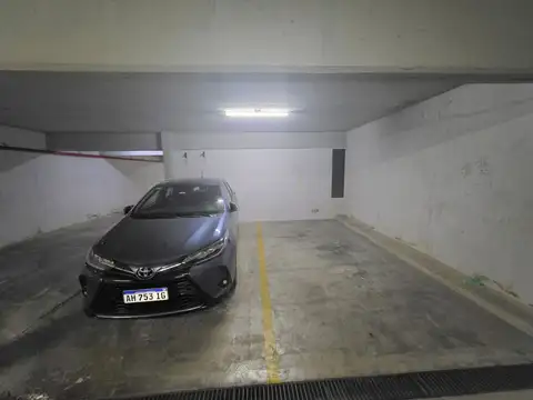 VENTA COCHERA EN VILLA DEL PARQUE