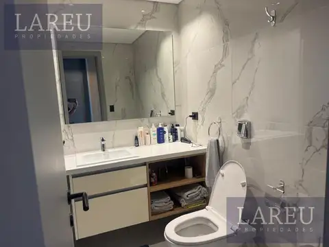 Departamento en Venta con 2 cochera