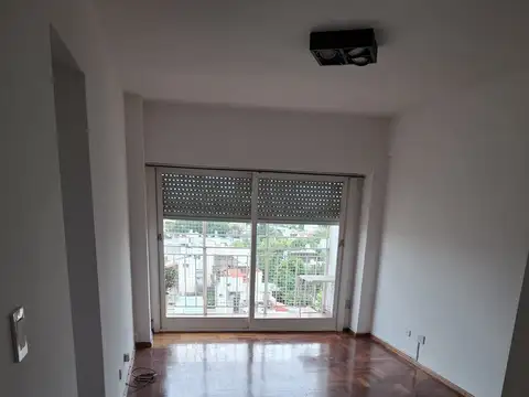 SEGUROLA 1100, Piso 7