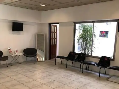 Oficina en Alquiler en Ramos Mejia Sur, $ 3.800.000