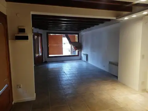 Local en Venta Via Pública