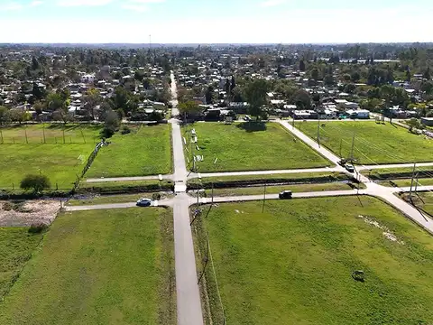 Barrio Parque Las Clemencias, 100