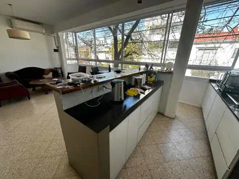 Depto Tipo Casa en Alquiler en Chacarita, USD 1.500