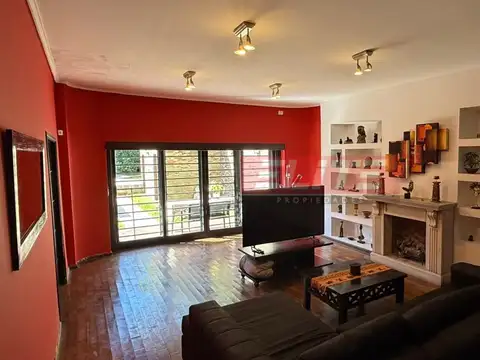 Casa en Venta en Villa Pueyrredon, USD 580.000