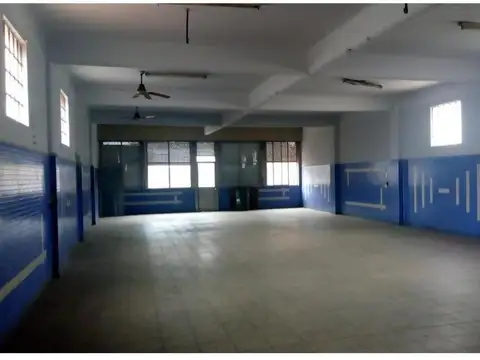 Galpón 1310 en 3 Plantas s/Lote 8,66x43